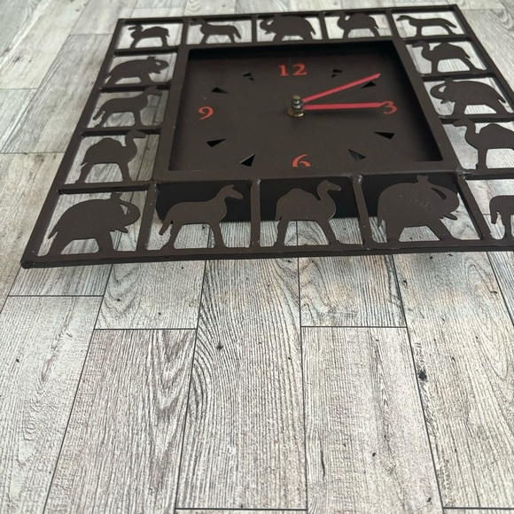 Square Black Metal Wall Clock Laser Cut Camels & Elephants Battery Operated - Picture 5 of 5